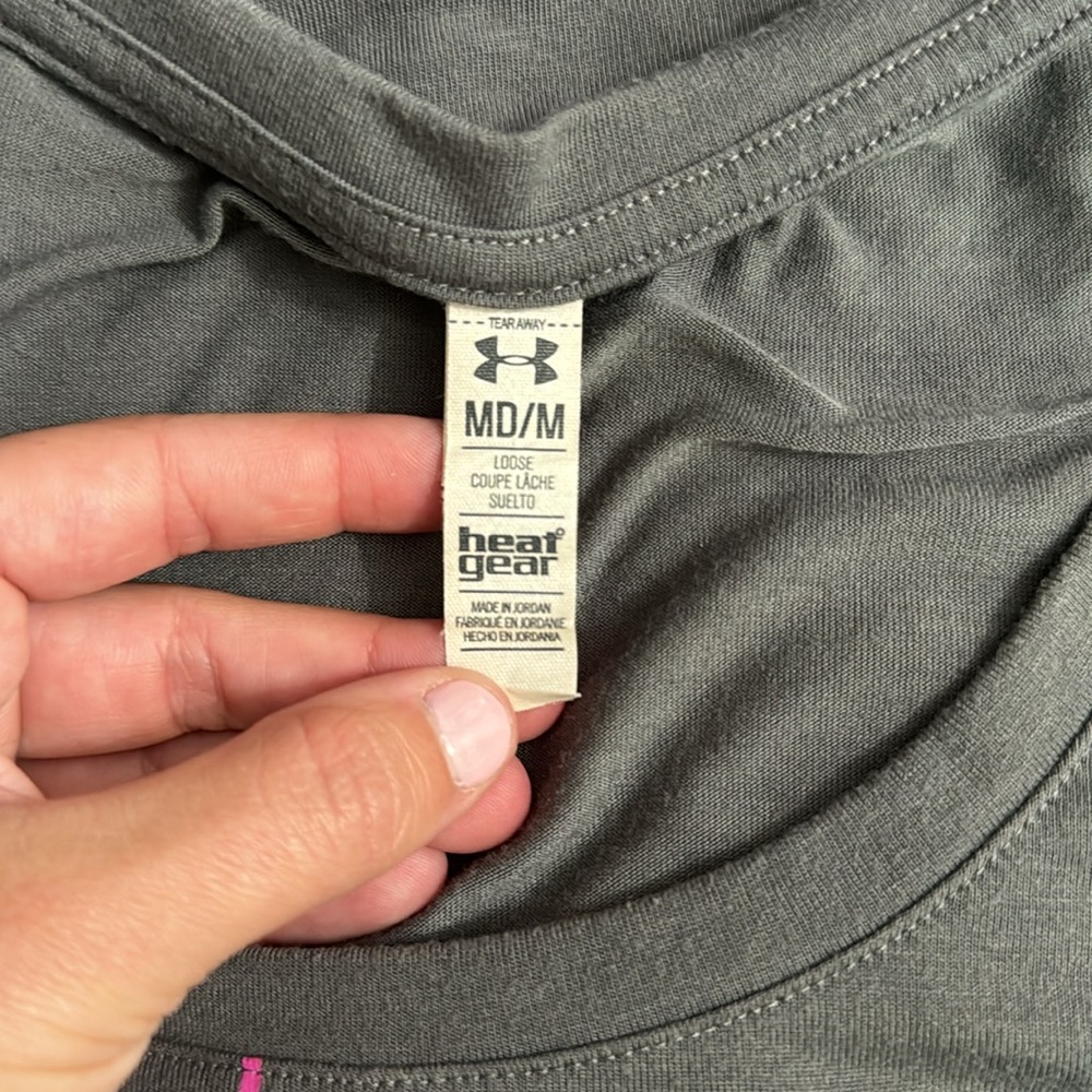 Medium Under Armour RUN Tank - Picture 3 of 3